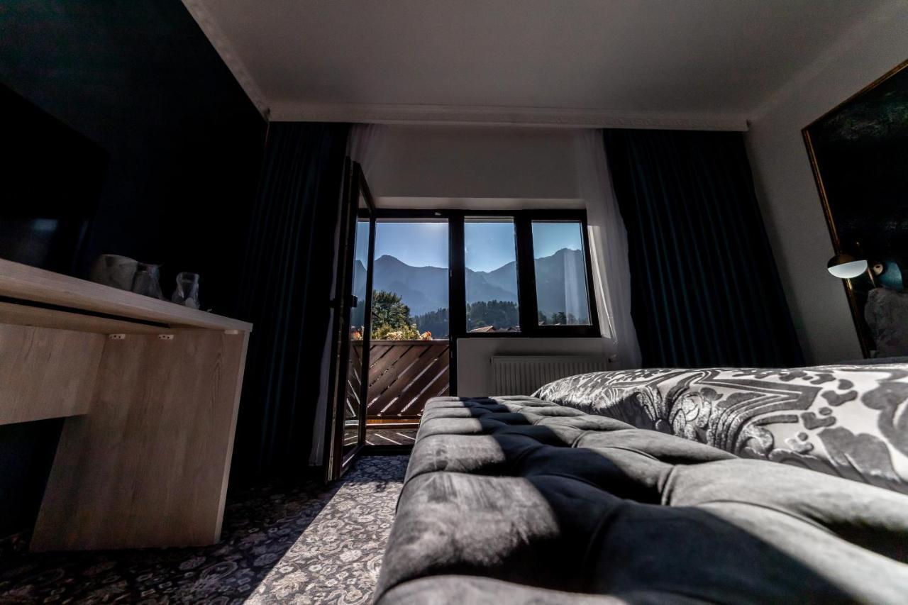 Suru Hotel & Restaurant Buşteni Exteriér fotografie